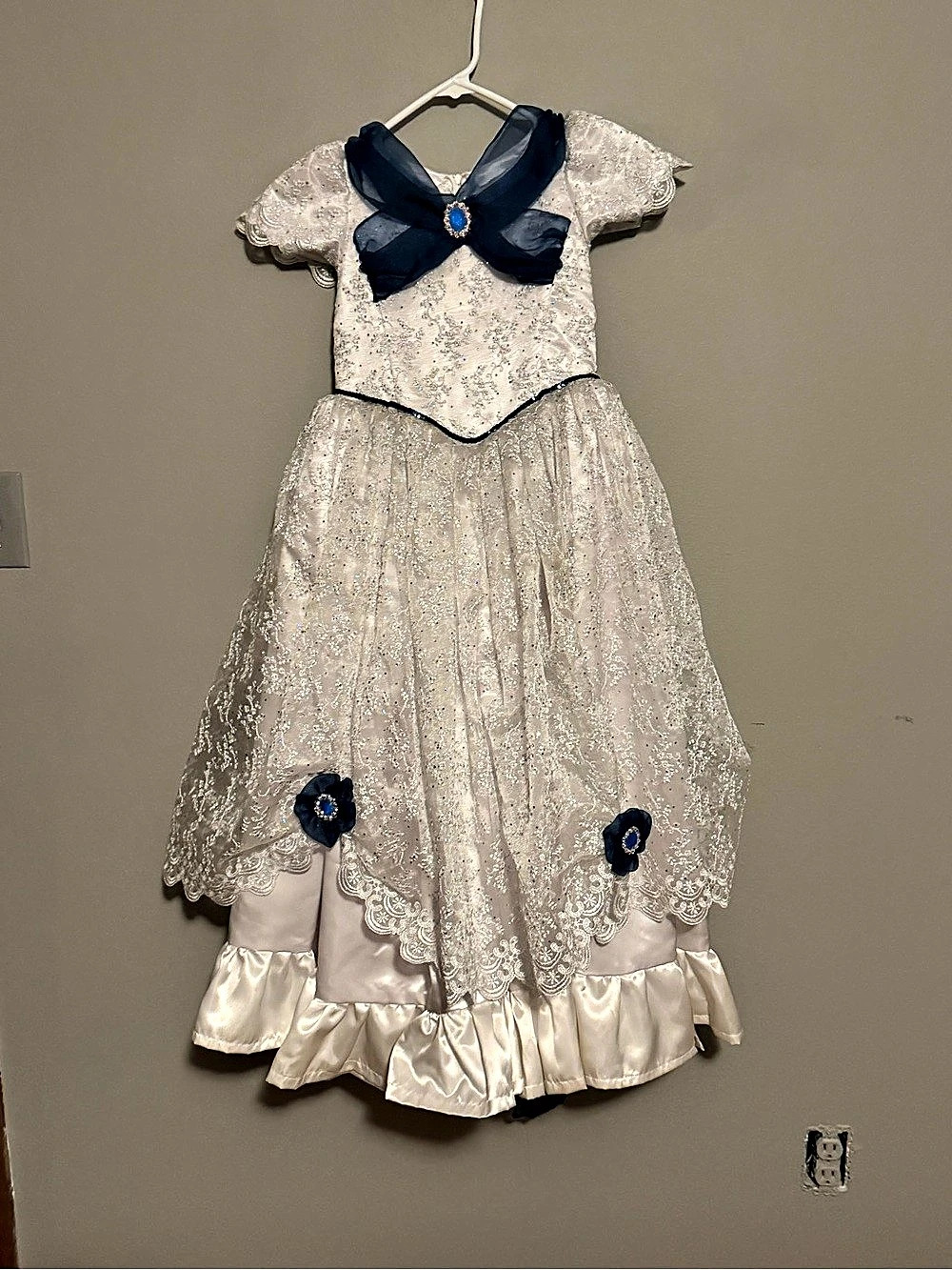 Kids Formal White & Blue Dress Like New